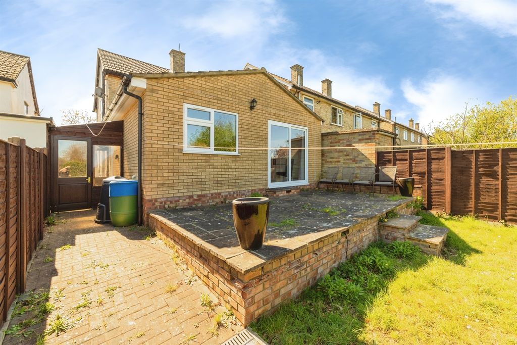 Additional image 16 of 4 bed semi-detached house for saleBedford Road, Letchworth Garden City SG6