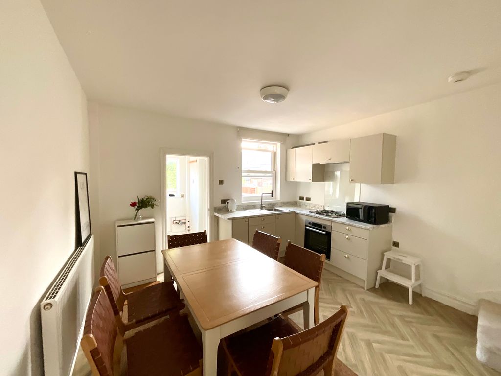 Property photo 2 of 21 Img_7720