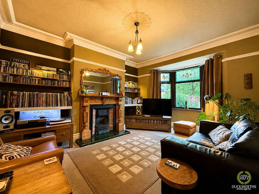 Property photo 2 of 23