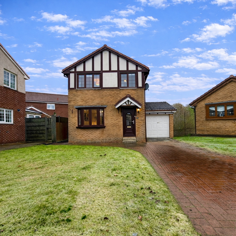 Property photo 1 of 18