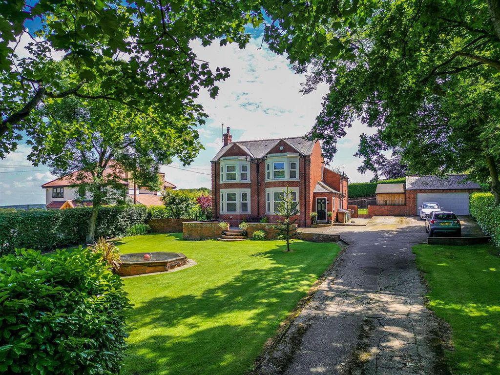 Property photo 1 of 27