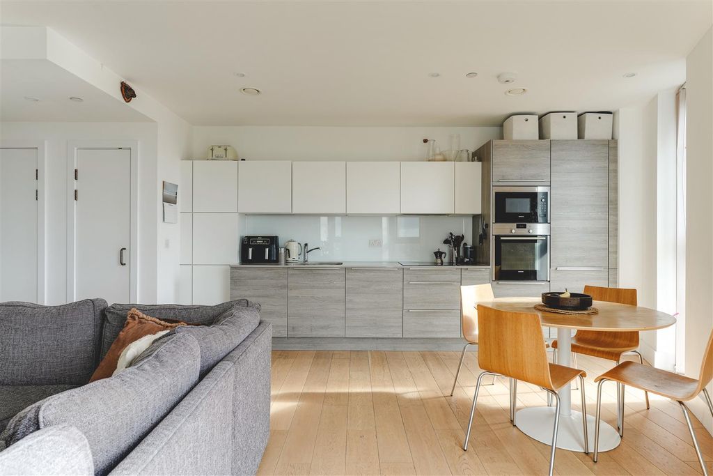 Property photo 2 of 28 Fifty Seven East-1.Jpg