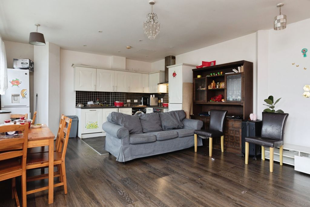 Property photo 3 of 28 Open Plan Living