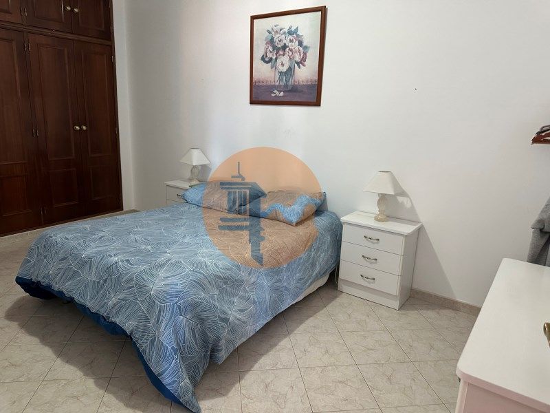 Property photo 2 of 60