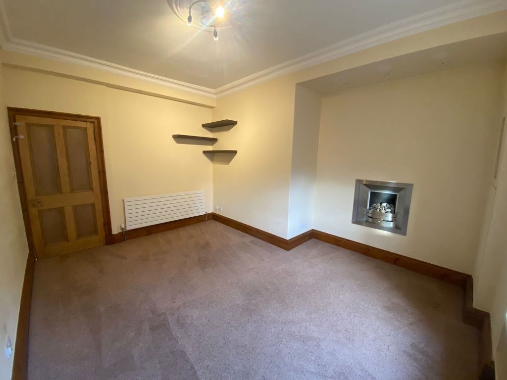 Property photo 3 of 14 Photo 3