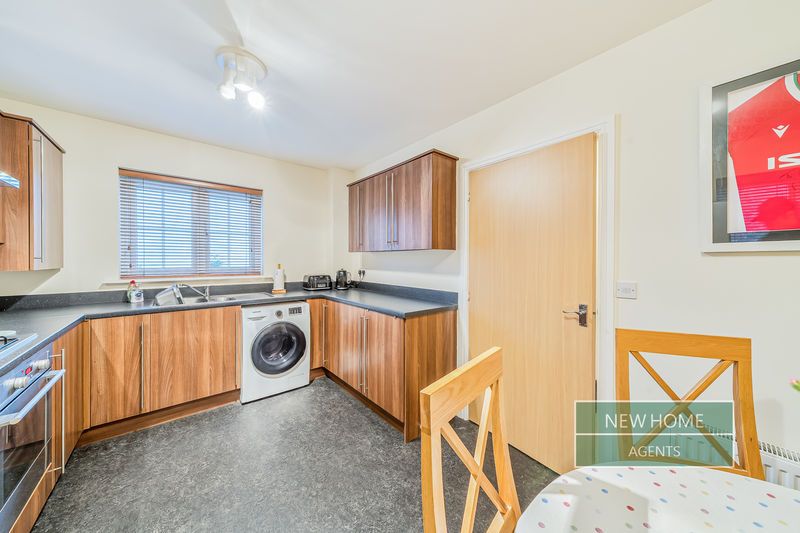 Property photo 3 of 20 Photo 7