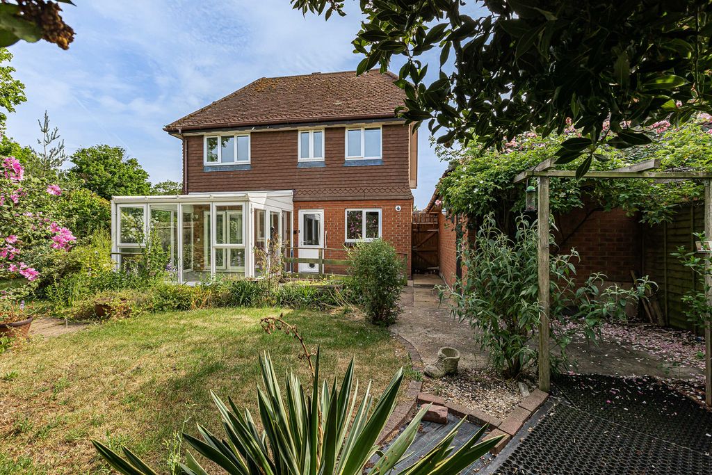 Property photo 1 of 24