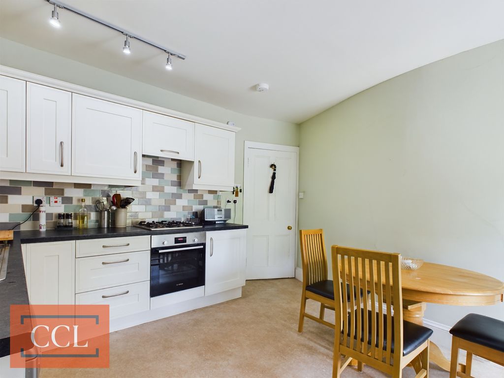 Property photo 3 of 27 42965964.Jpg?v=
