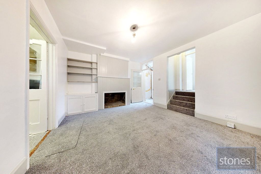 Property photo 1 of 18 Picture No. 05