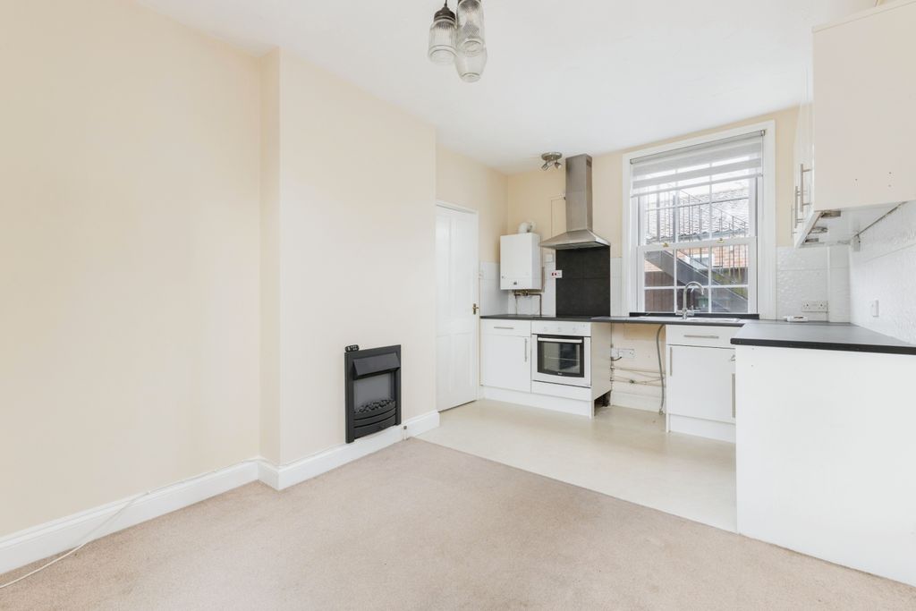 Property photo 1 of 13 Photography