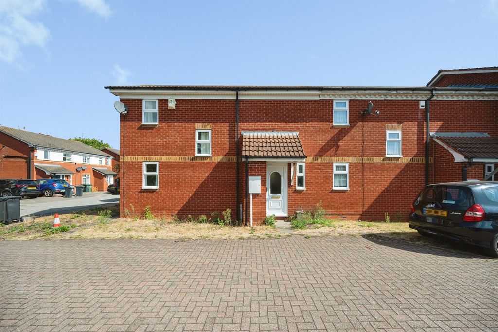 Property photo 1 of 15