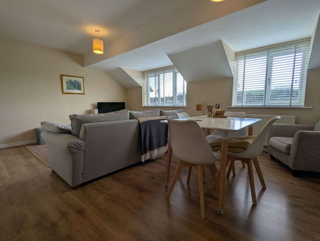 Property photo 3 of 11 Photograph 3