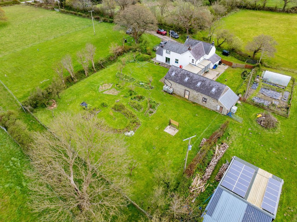 Property photo 2 of 58
