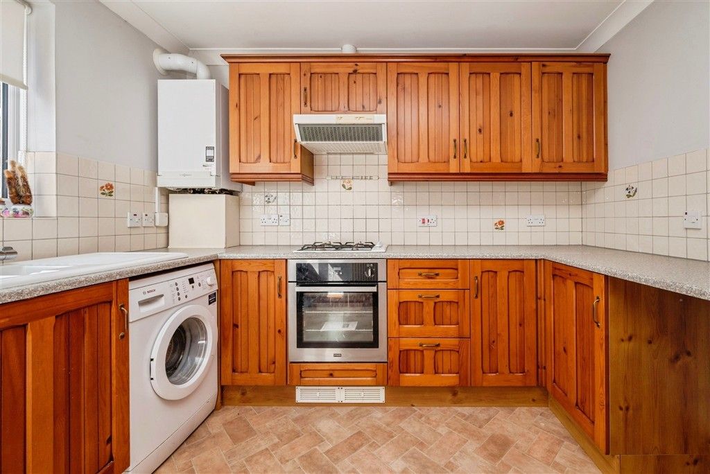 Property photo 3 of 5