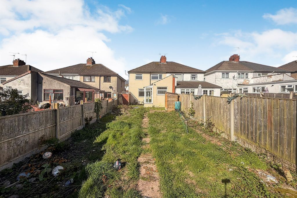 Property photo 2 of 16