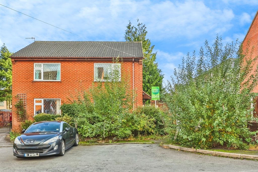 Property photo 2 of 5