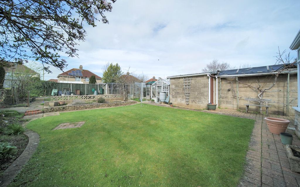 Property photo 2 of 20 P1069384.Jpg