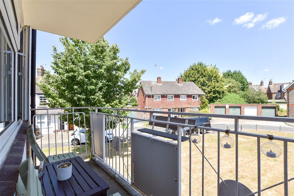 Property photo 3 of 14 Balcony