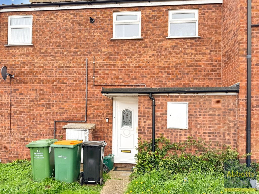 Property photo 1 of 2