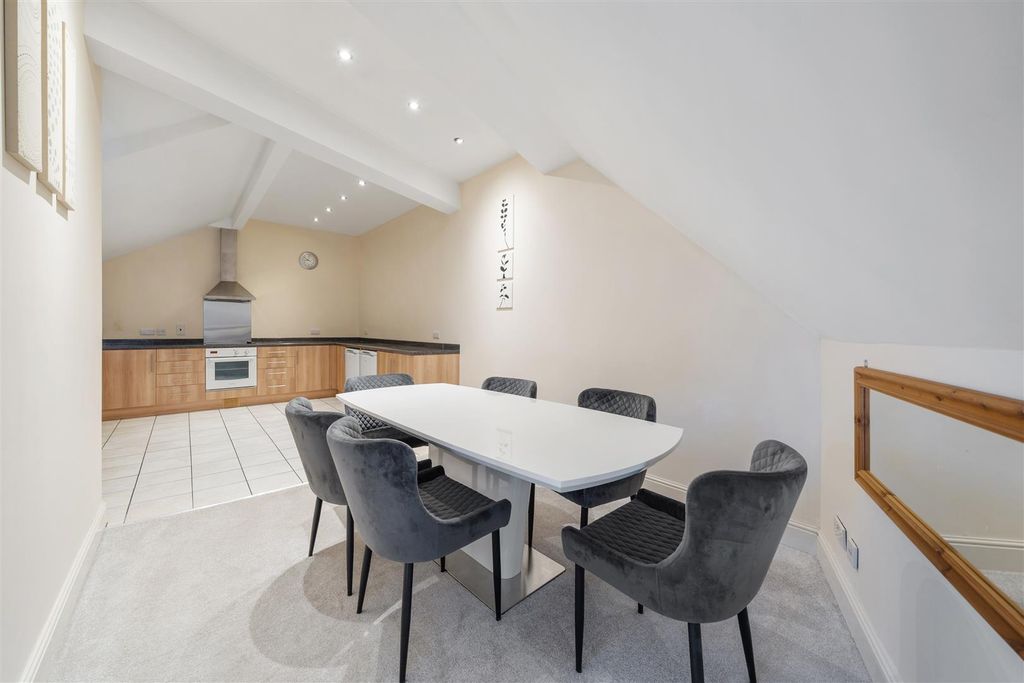 Property photo 2 of 13 Open Plan Kitchen Dining