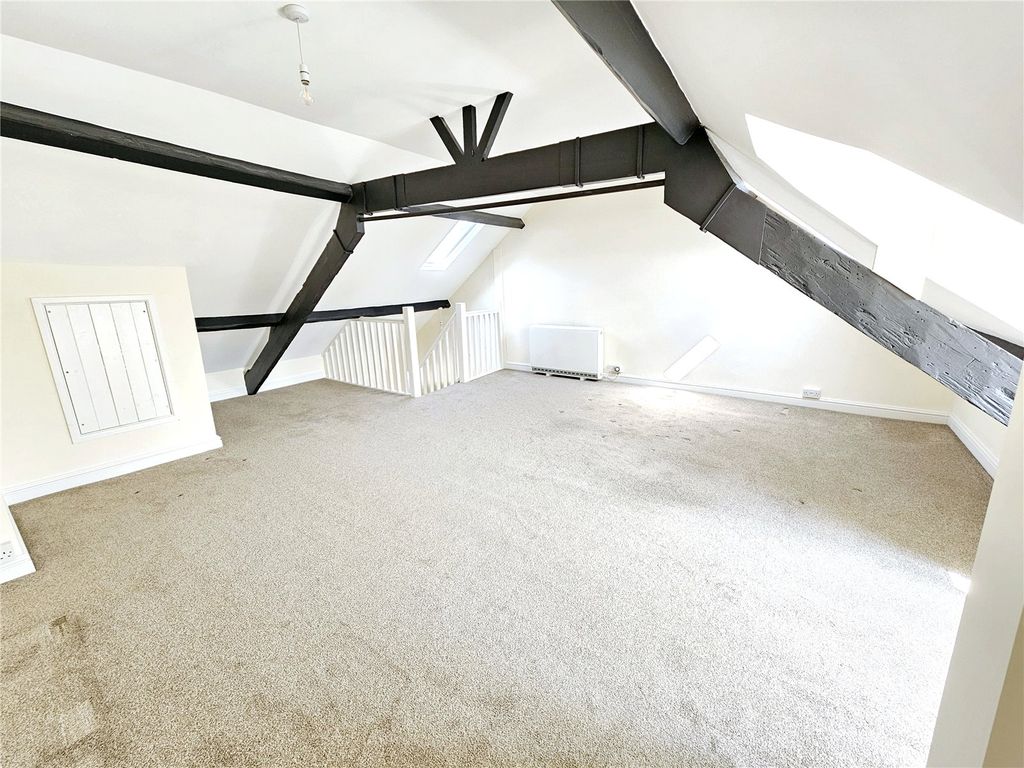 Property photo 3 of 10 Picture No. 08