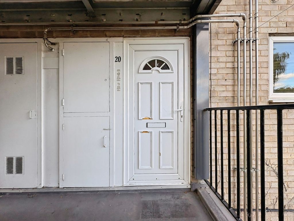 Property photo 1 of 8 Image