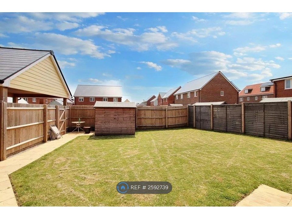 Property photo 3 of 18