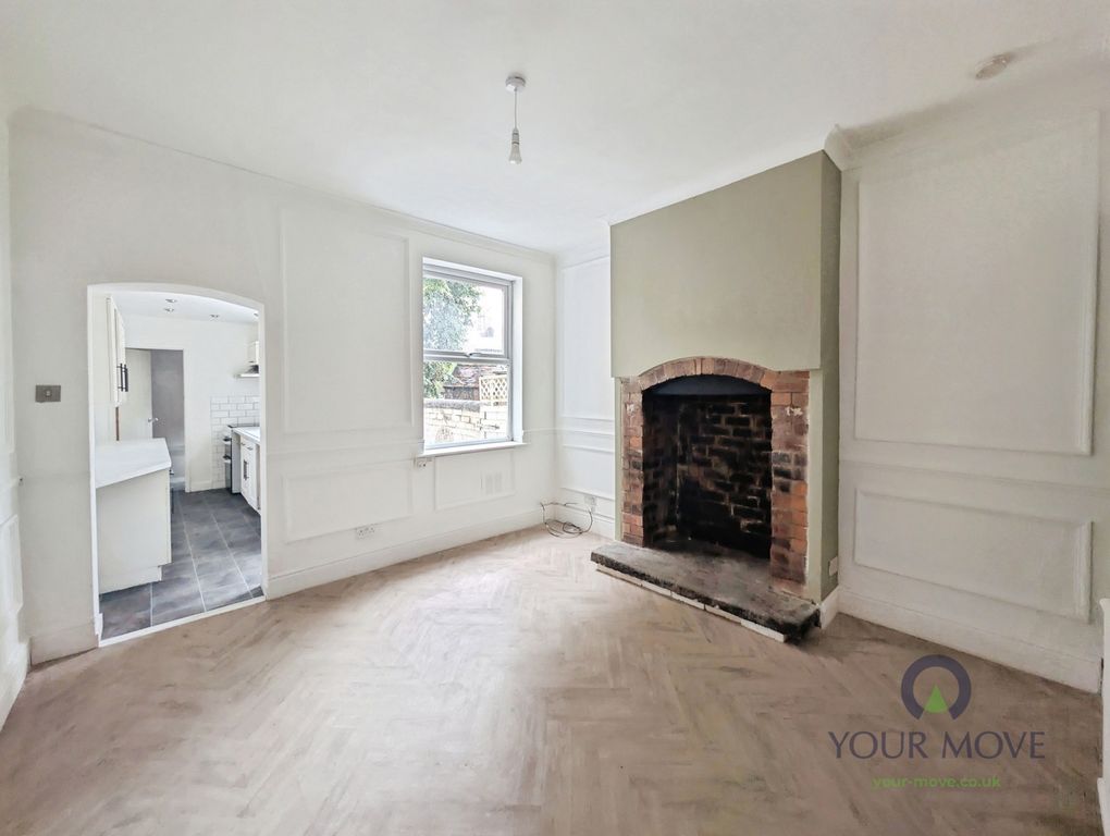 Property photo 3 of 8 Dining Room