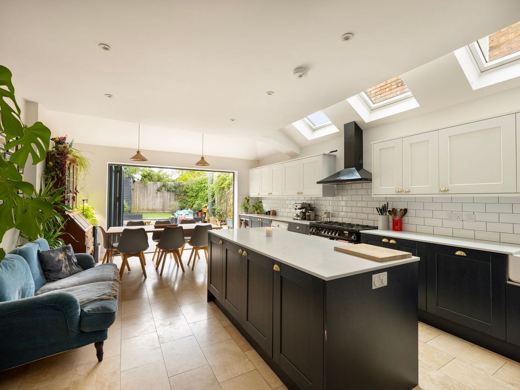 Property photo 2 of 13 Extended Kitchen / Dining Room