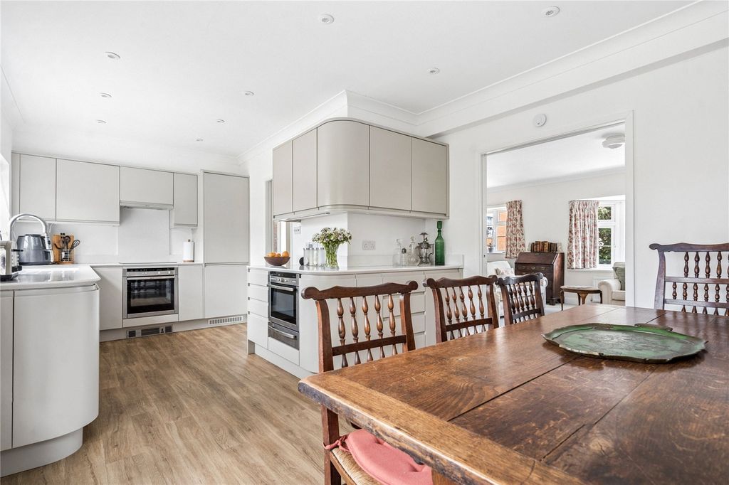 Property photo 2 of 15 Dining Area/Kitchen