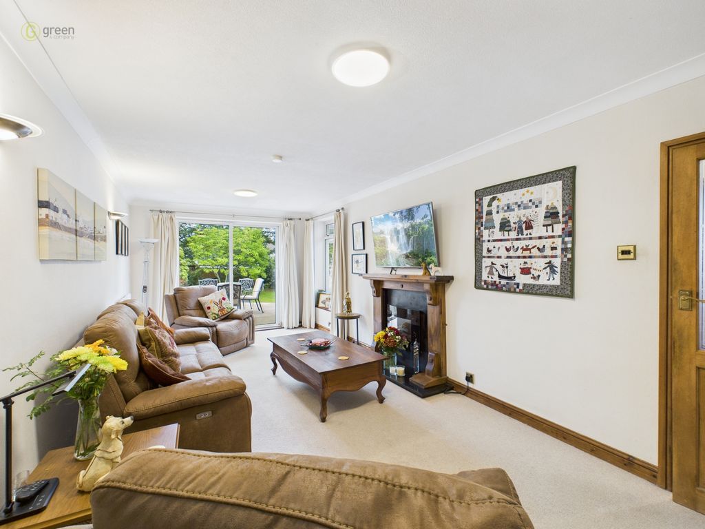 Property photo 2 of 35 Cam03830G0-Pr0223-Still013