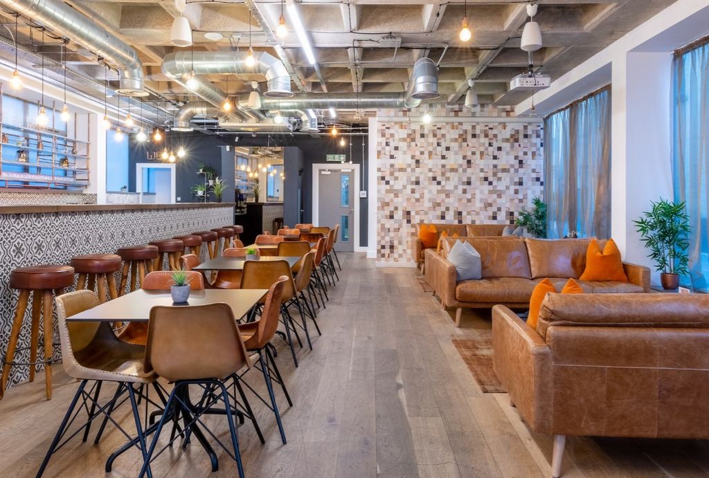 Property photo 3 of 6