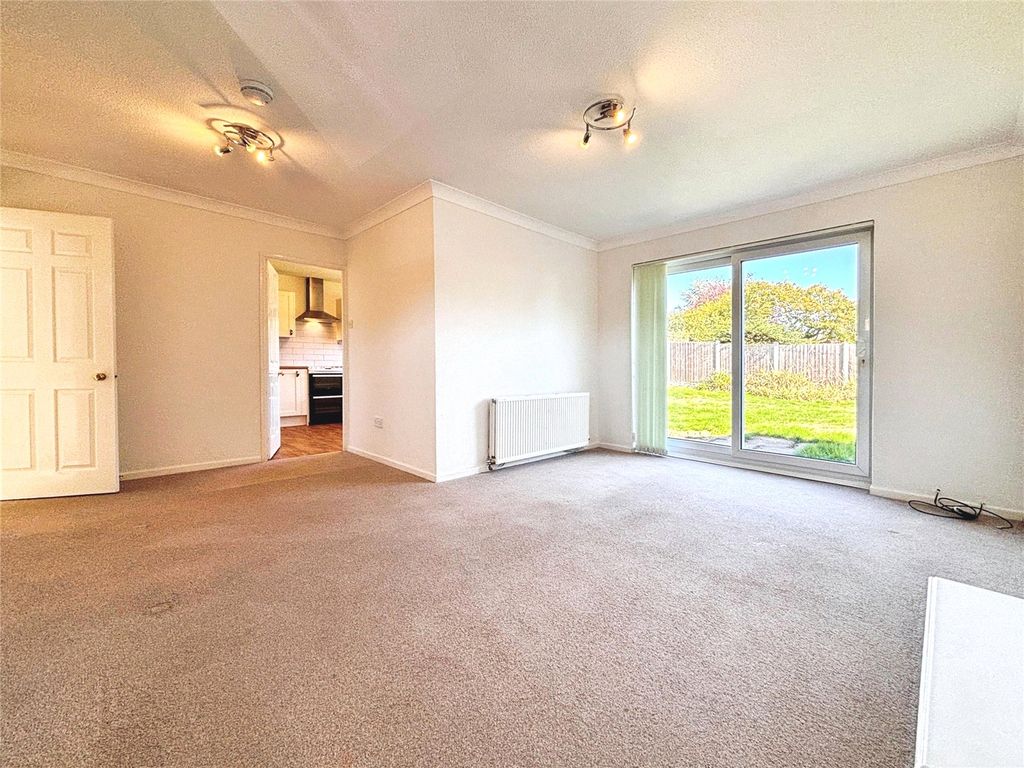Property photo 3 of 17 Picture No. 20