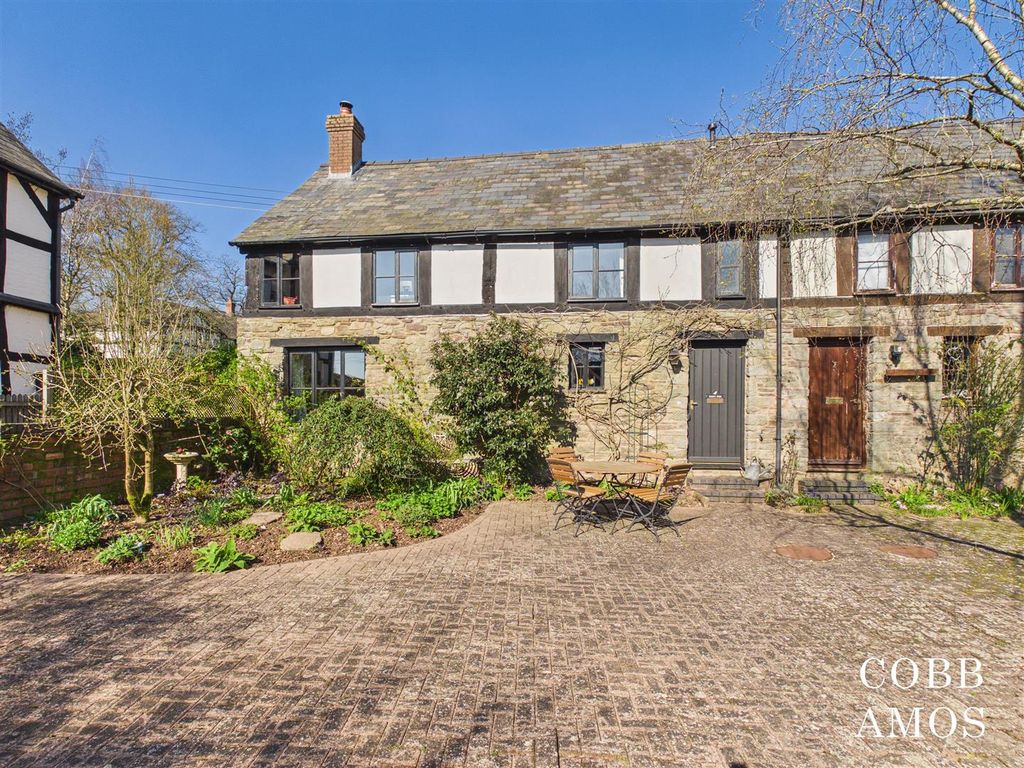 Property photo 3 of 28 Cam02803G0-Pr0263-Still001.Jpg