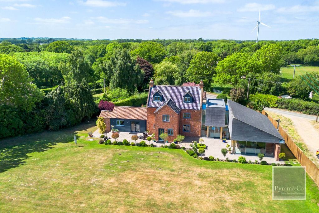 Property photo 3 of 25