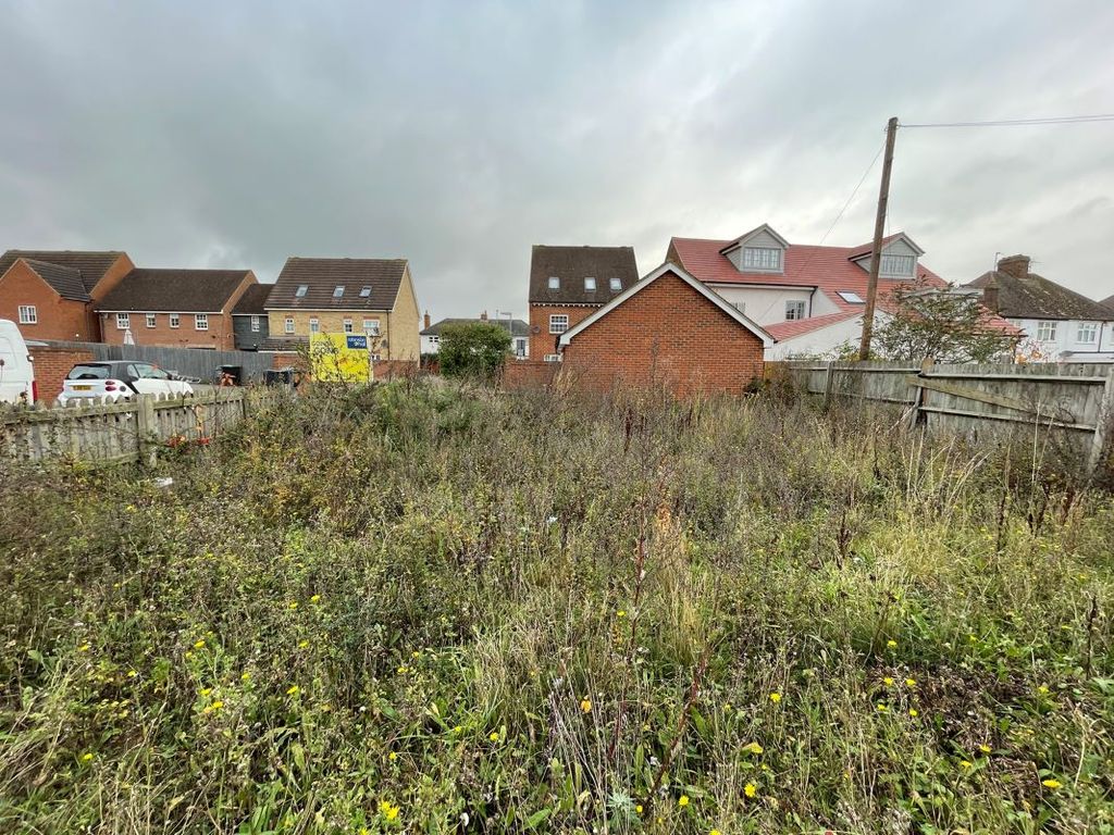 Property photo 2 of 7