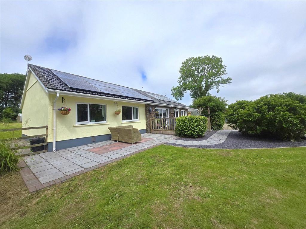 Property photo 1 of 41 Picture No. 15