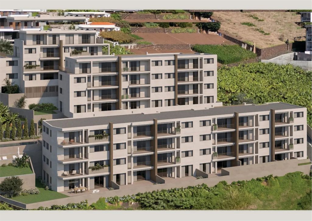 Property photo 1 of 9 1027-T2-Ai-Atlantic Village