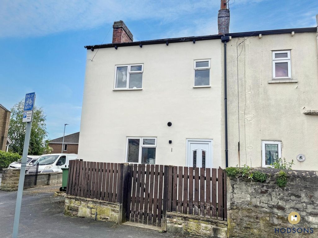 Property photo 1 of 11 Front (Exterior)