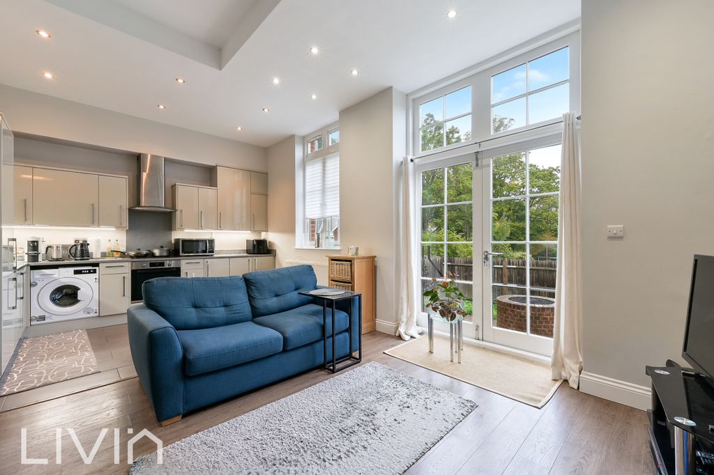 Property photo 1 of 10 2