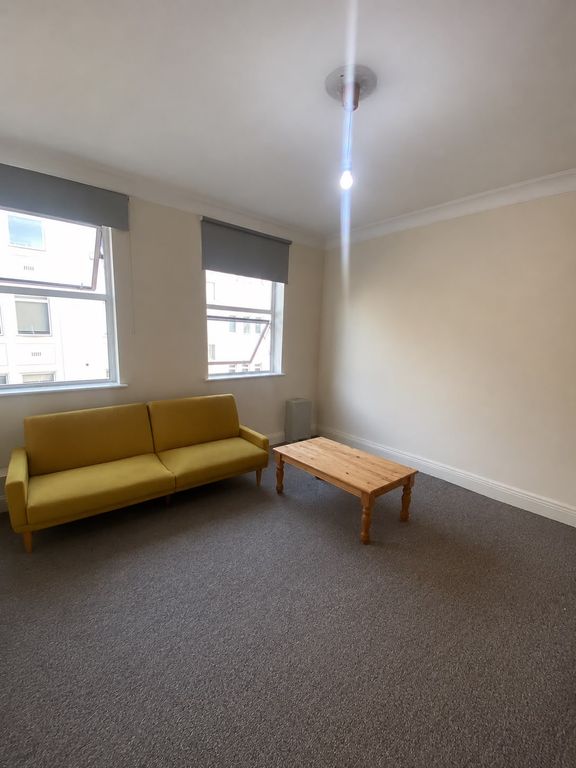 Property photo 3 of 4