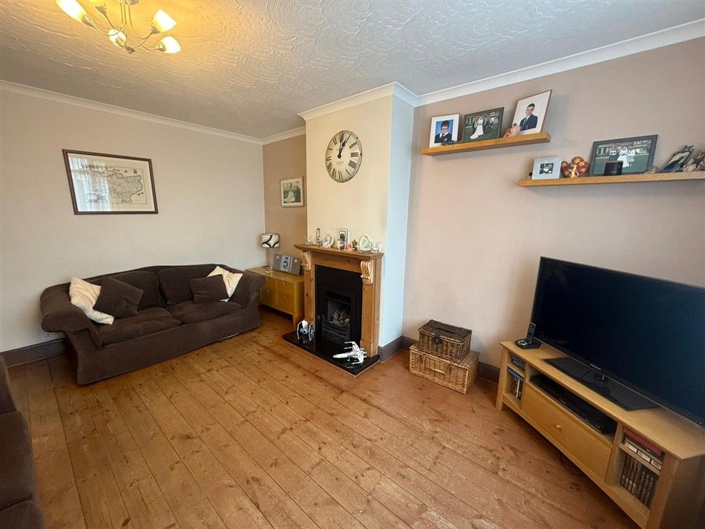 Property photo 2 of 13 Reception