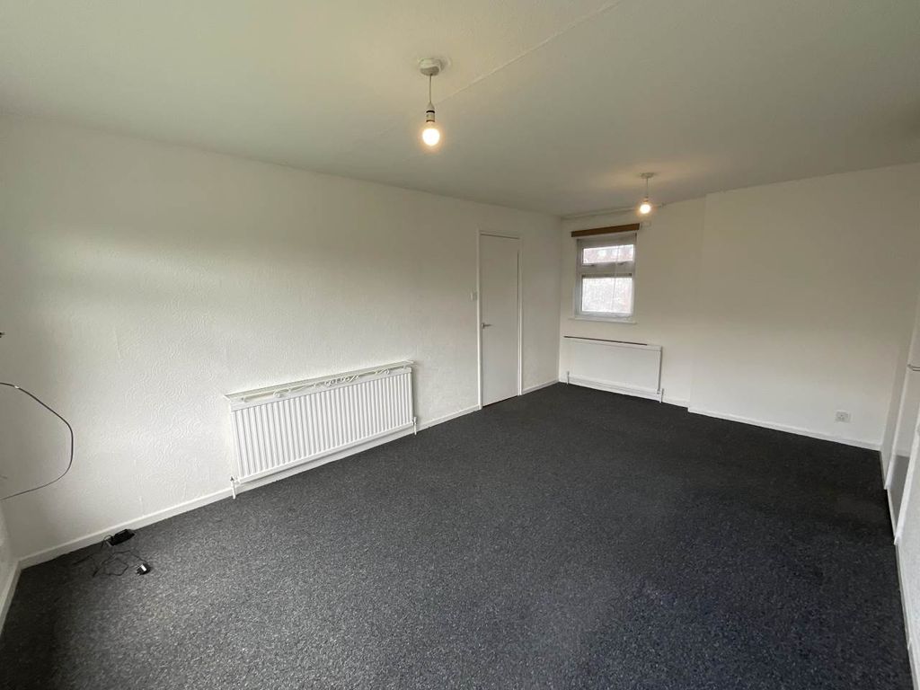Property photo 3 of 5 Img_4348