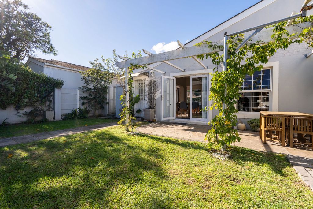 Property photo 3 of 36 Kw1743974