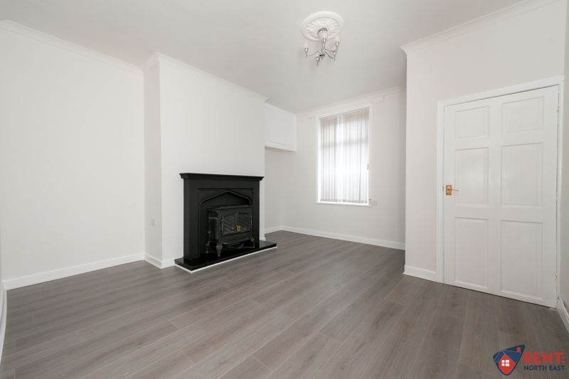 Property photo 2 of 9 Photo 5