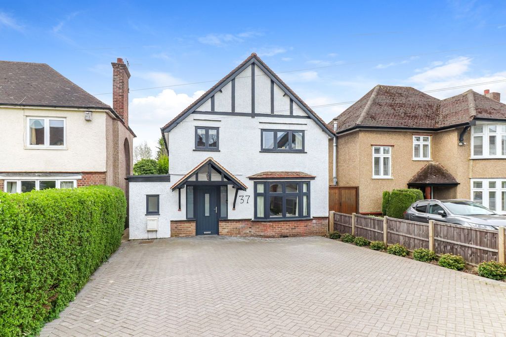 Property photo 1 of 40