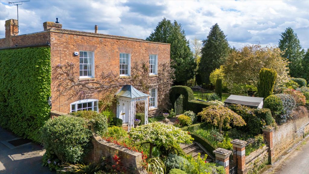 Property photo 1 of 31 Image