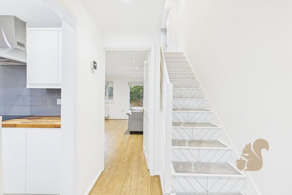 Property photo 2 of 16 Cam04604G0-Pr0068-Still004.Jpg