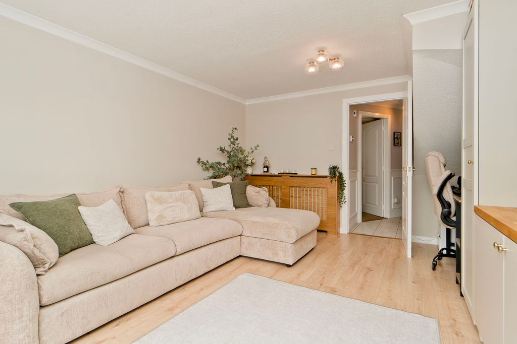 Property photo 3 of 12 Property Image 3
