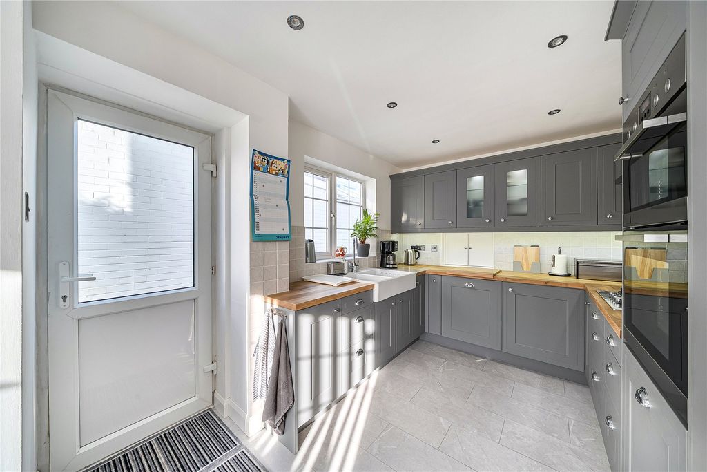 Property photo 2 of 19 Picture No. 07